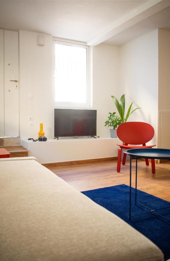 Ryb Colour Apartment Патра Экстерьер фото